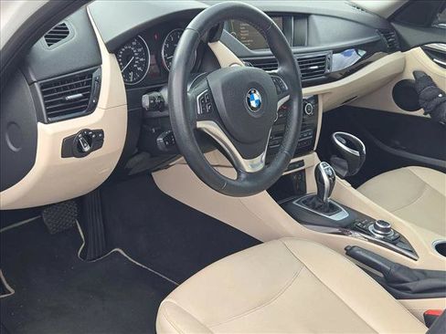 Used 2014 BMW X1 sDrive28i RWD image 9