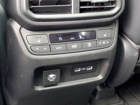 Certified 2023 Honda Pilot Elite image 16