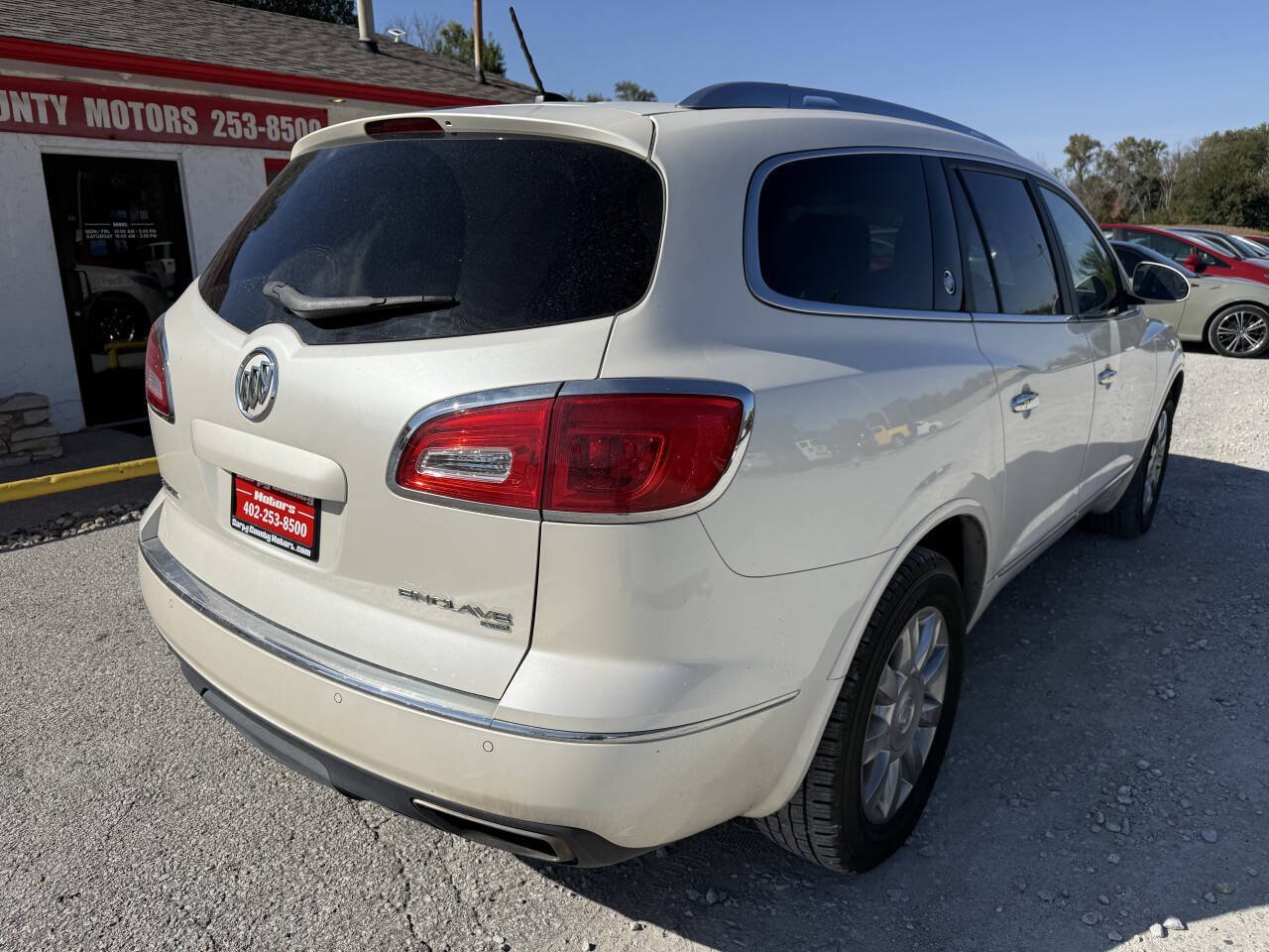 Used 2014 Buick Enclave Leather w/ Trailering Provision Package AWD/4WD image 3