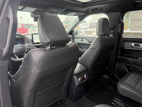 New 2026 Ford Explorer ST-Line w/ ST-Line Street Pack AWD/4WD image 13