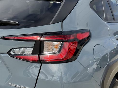 Certified 2025 Subaru Crosstrek 2.0i Premium image 9