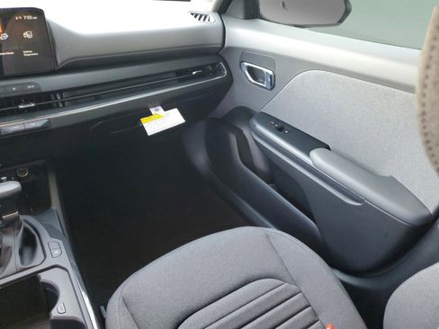 New 2025 Kia K4 EX FWD image 15