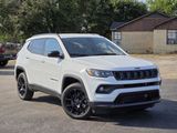 New 2025 Jeep Compass Latitude image 2