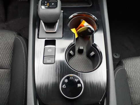 New 2026 Nissan Rogue SV AWD/4WD image 26
