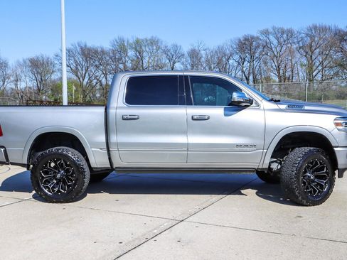 Used 2021 RAM 1500 Limited w/ Body Color Bumper Group image 5