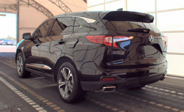 Used 2025 Acura RDX w/ Technology Package AWD/4WD image 4