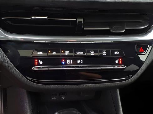 Used 2025 Buick Envista Avenir image 7