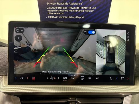 Certified 2025 Ford Explorer ST image 19