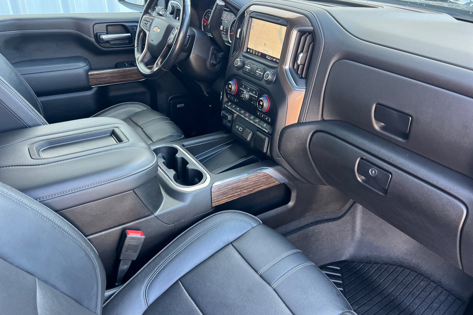 Used 2021 Chevrolet Silverado 2500 High Country w/ Z71 Off-Road Package AWD/4WD image 12