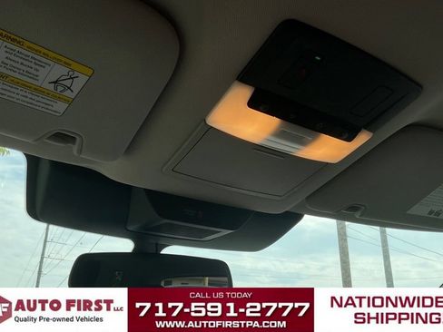 Used 2022 Nissan Pathfinder SL AWD/4WD image 22