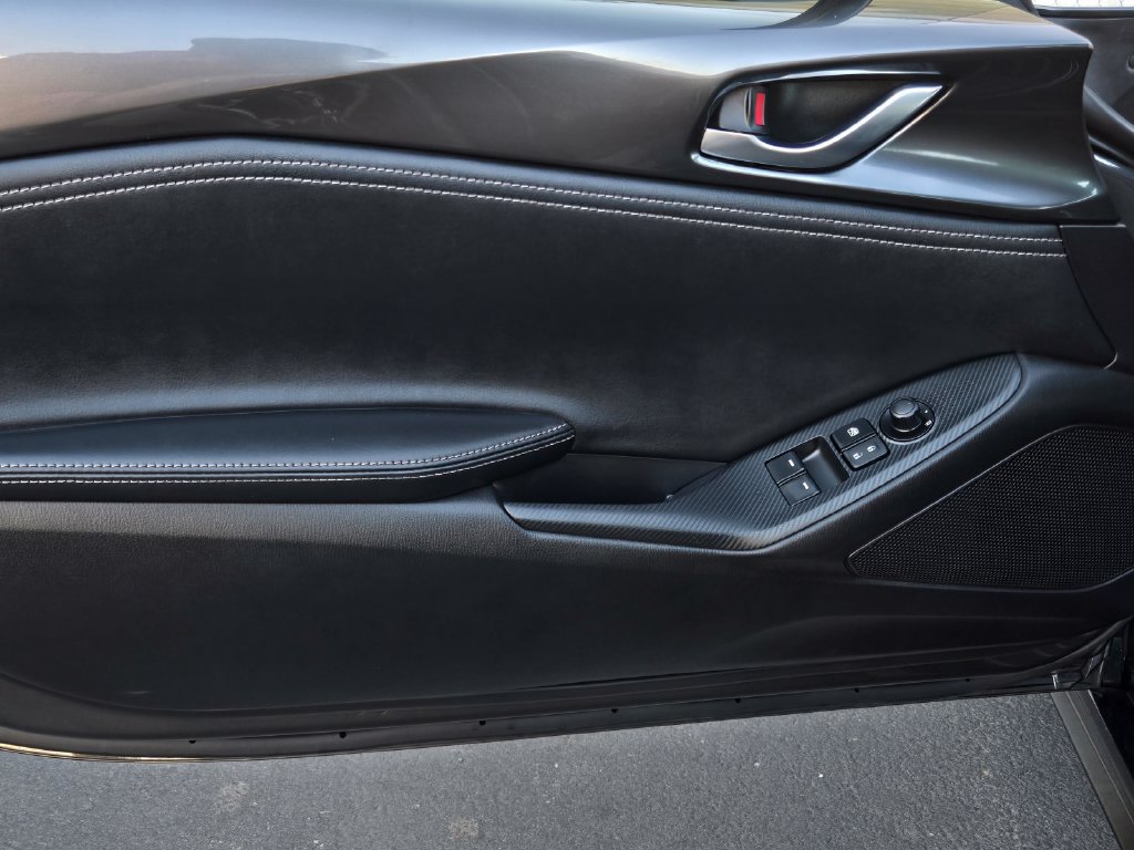 Certified 2025 MAZDA MX-5 Miata Grand Touring RWD image 11