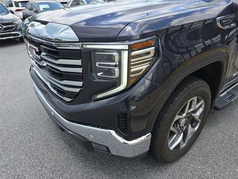 Used 2024 GMC Sierra 1500 SLT w/ SLT Premium Plus Package AWD/4WD image 12