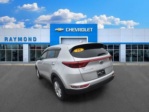 Used 2018 Kia Sportage LX FWD image 5