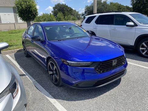 Used 2023 Honda Accord Sport image 15
