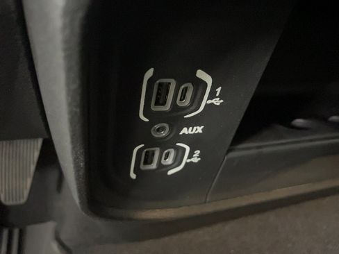 Used 2024 RAM 3500 Tradesman RWD image 17