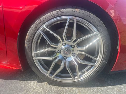 Used 2022 Chevrolet Corvette Stingray Premium Conv w/ Z51 Performance Package RWD image 9