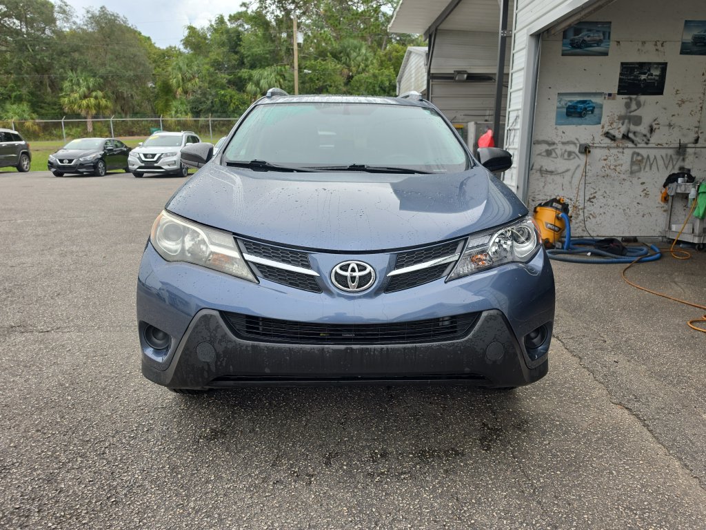 Used 2014 Toyota RAV4 LE AWD/4WD image 10