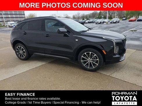 Used 2025 Cadillac XT4 Sport image 3