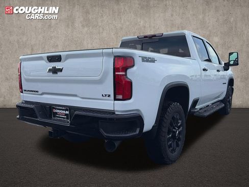 New 2026 Chevrolet Silverado 3500 LTZ w/ LTZ Plus Package AWD/4WD image 7
