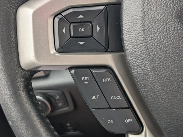 Used 2021 Ford F250 Lariat w/ Lariat Ultimate Package AWD/4WD image 26
