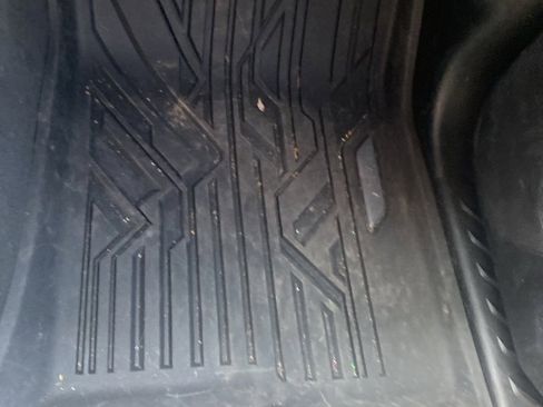 Used 2023 Chevrolet Colorado Trail Boss w/ LPO, Dark Essentials Package image 4