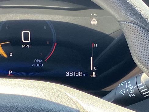 Used 2024 Chevrolet TrailBlazer LS w/ LS Convenience Package image 24