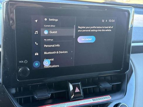 Certified 2024 Toyota Corolla Cross L image 18