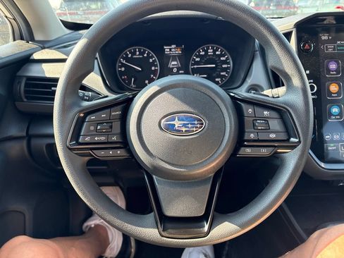 Used 2026 Subaru Crosstrek 2.5i Premium AWD/4WD image 2