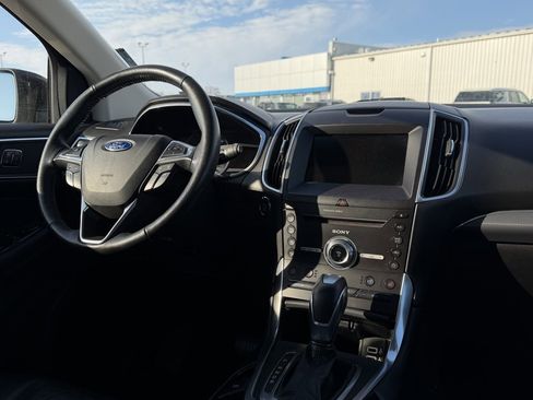 Used 2017 Ford Edge Titanium w/ Equipment Group 301A image 14