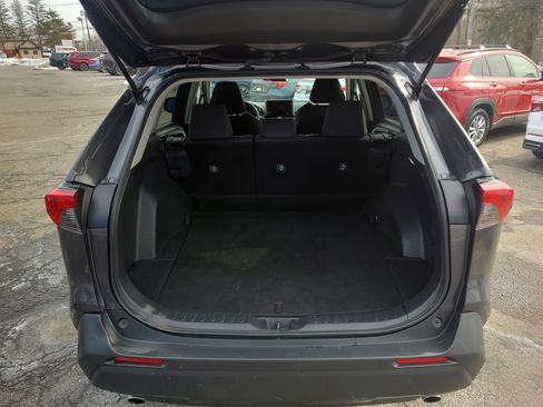 Certified 2025 Toyota RAV4 LE image 29