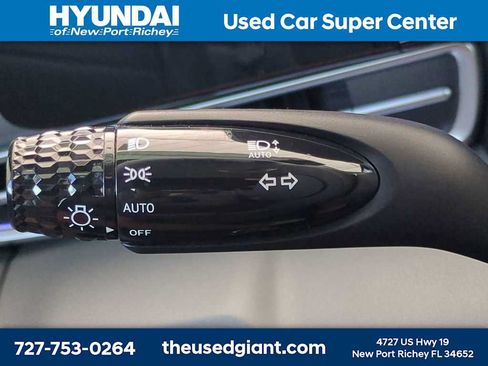 Certified 2024 Hyundai Elantra SEL w/ Convenience Package FWD image 32