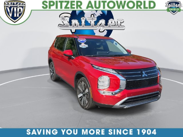 Used 2025 Mitsubishi Outlander SE AWD/4WD image 5
