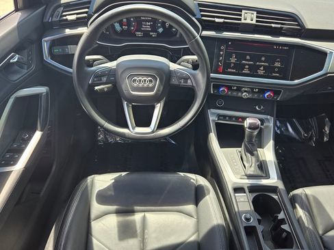 Used 2023 Audi Q3 2.0T Premium w/ Convenience Package AWD/4WD image 14