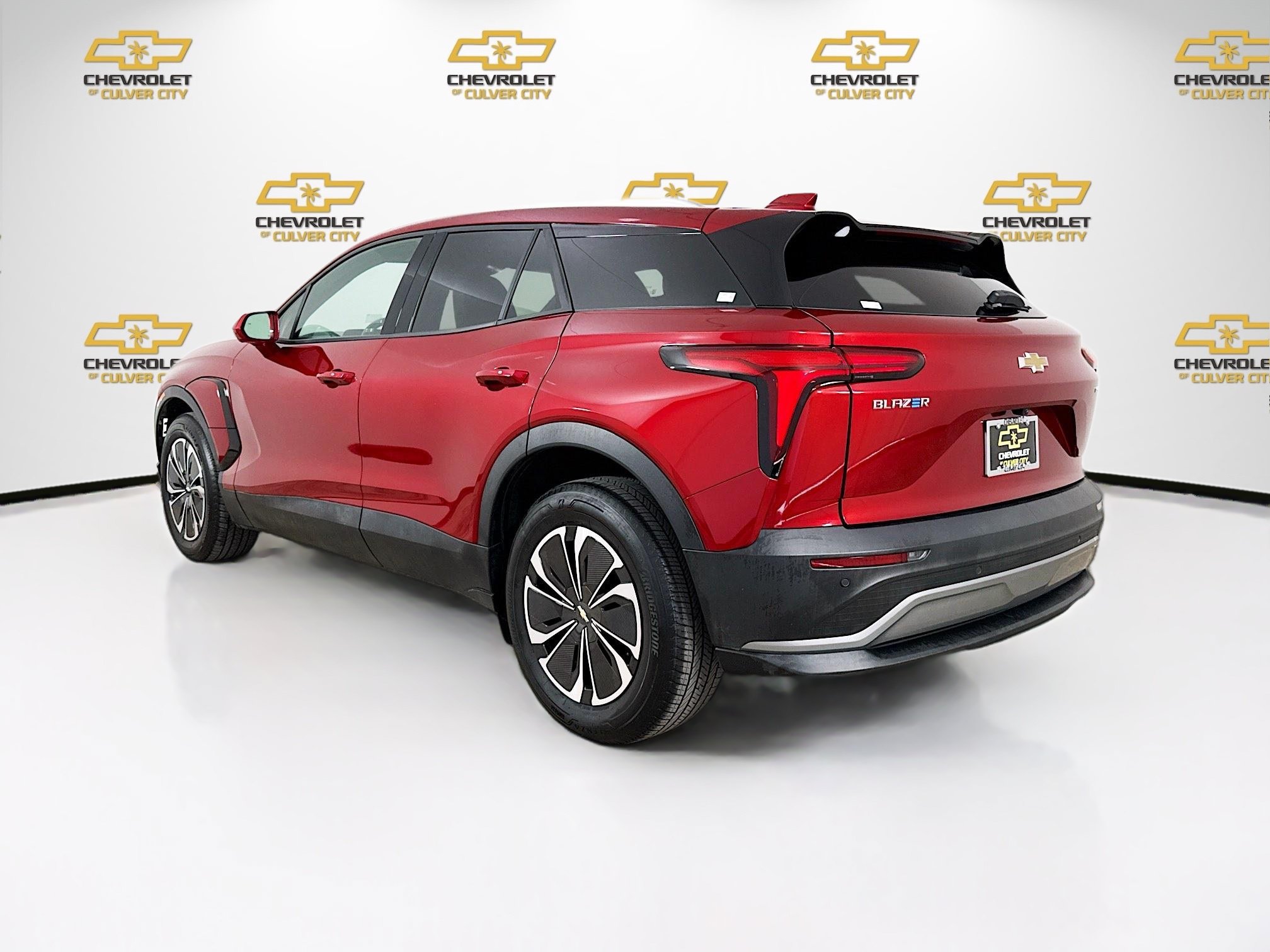 Used 2024 Chevrolet Blazer EV LT AWD/4WD image 6