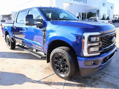 New 2026 Ford F250 Lariat w/ Black Appearance Package AWD/4WD image 1
