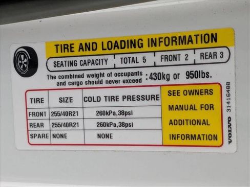 Used 2023 Volvo XC60 T8 Ultimate w/ Protection Package Premier image 19