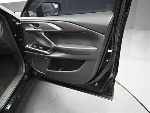 Used 2019 MAZDA CX-9 Grand Touring image 34