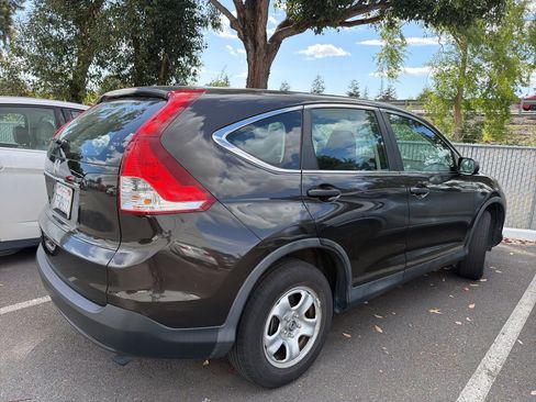 Used 2014 Honda CR-V LX image 2