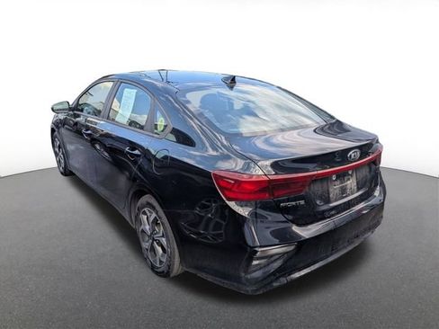 Used 2021 Kia Forte LXS FWD image 3