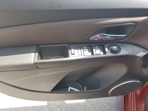 Used 2015 Chevrolet Cruze LTZ w/ Sun, Sound and Sport Package FWD image 20