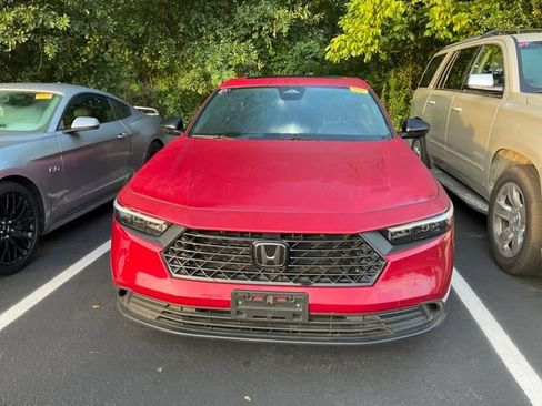 Used 2023 Honda Accord Sport image 12
