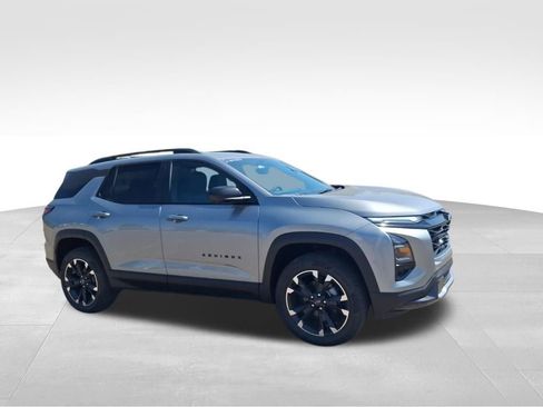 New 2026 Chevrolet Equinox RS w/ Safety and Technology Package FWD image 6