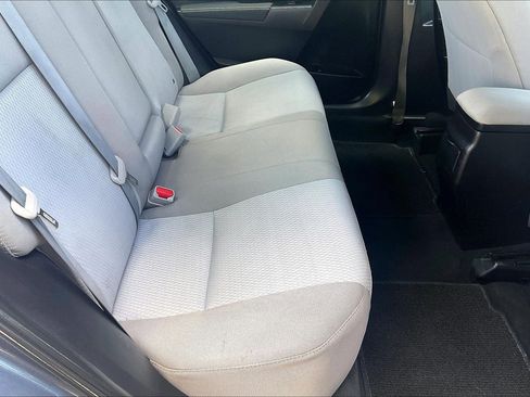 Used 2016 Toyota Corolla LE FWD image 18