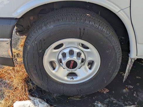 New 2025 GMC Savana 3500 w/ Power Convenience Package image 3