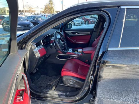 Used 2021 Jaguar F-PACE R-Dynamic S image 11