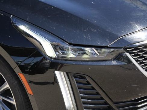 Used 2020 Cadillac CT5 Premium Luxury image 2