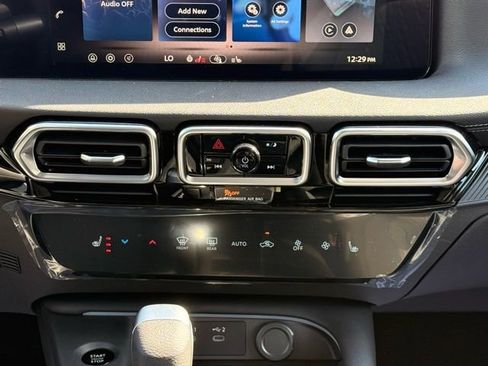 New 2026 Nissan Sentra SV w/ SV Convenience Package image 23