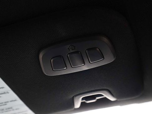 Used 2019 Ford Mustang Shelby GT350 w/ Technology Package RWD image 32