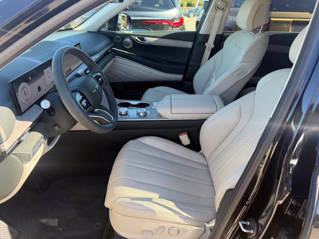 Used 2025 Genesis GV80 2.5T Advanced AWD/4WD image 19