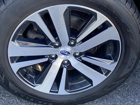 Used 2019 Subaru Outback 2.5i Limited AWD/4WD image 26